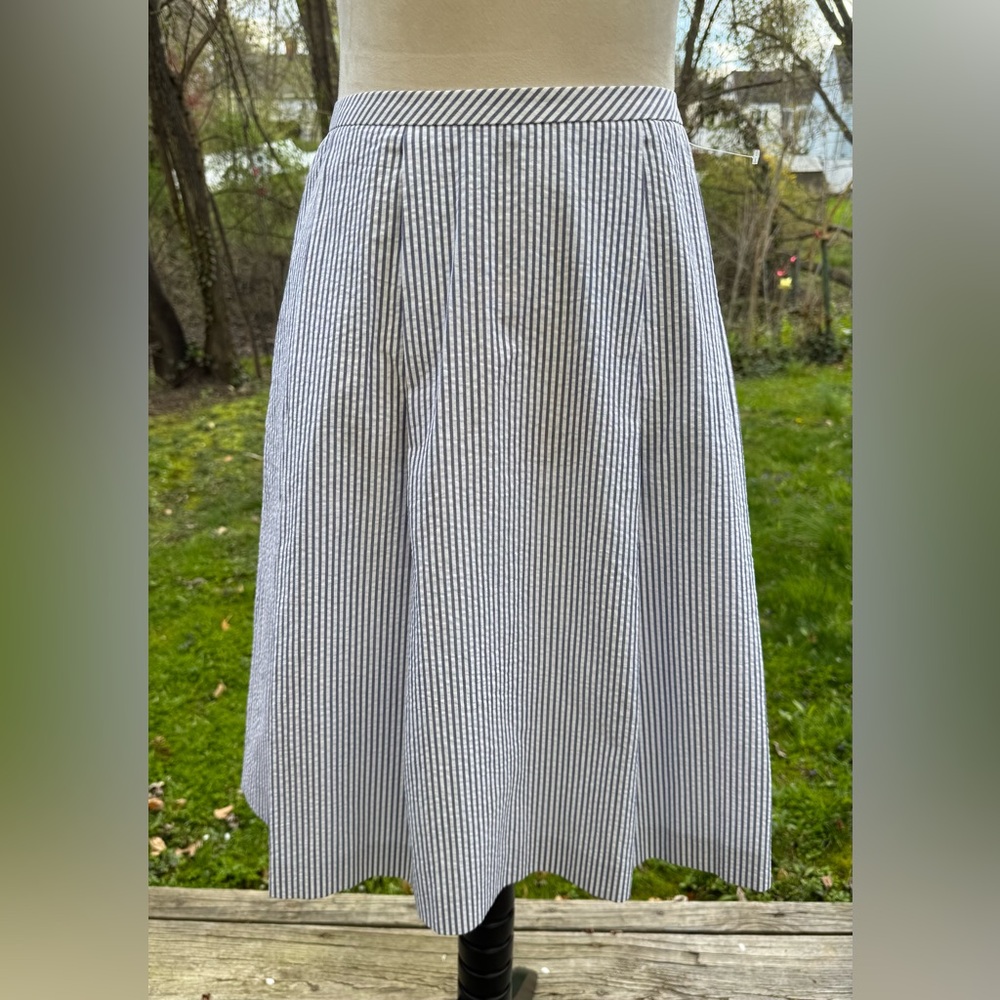 Brooks Brothers Red Fleece Womens 6 Seersucker Pinstripe Blue White Cotton Skirt